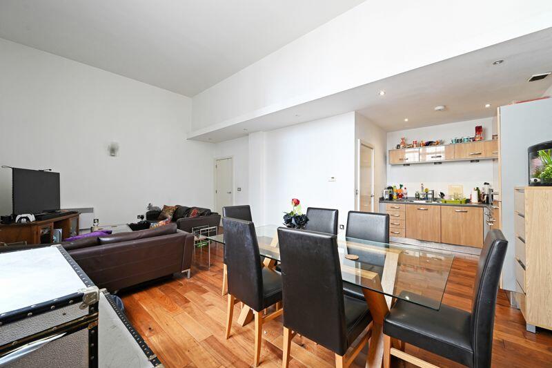 Open Plan Living/Dining 