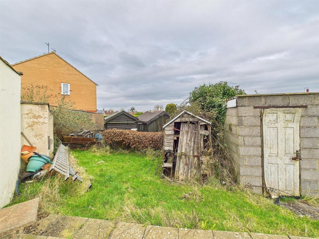 14 - - 2 Bedroom Semi Detached House.jpg