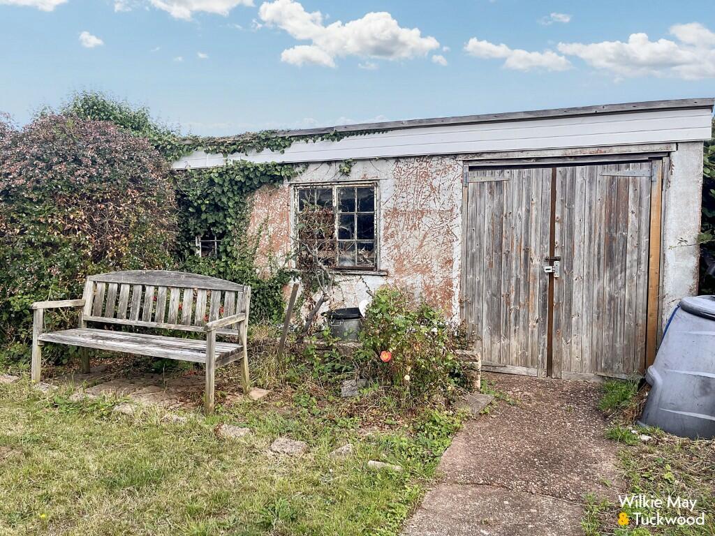 Shed
