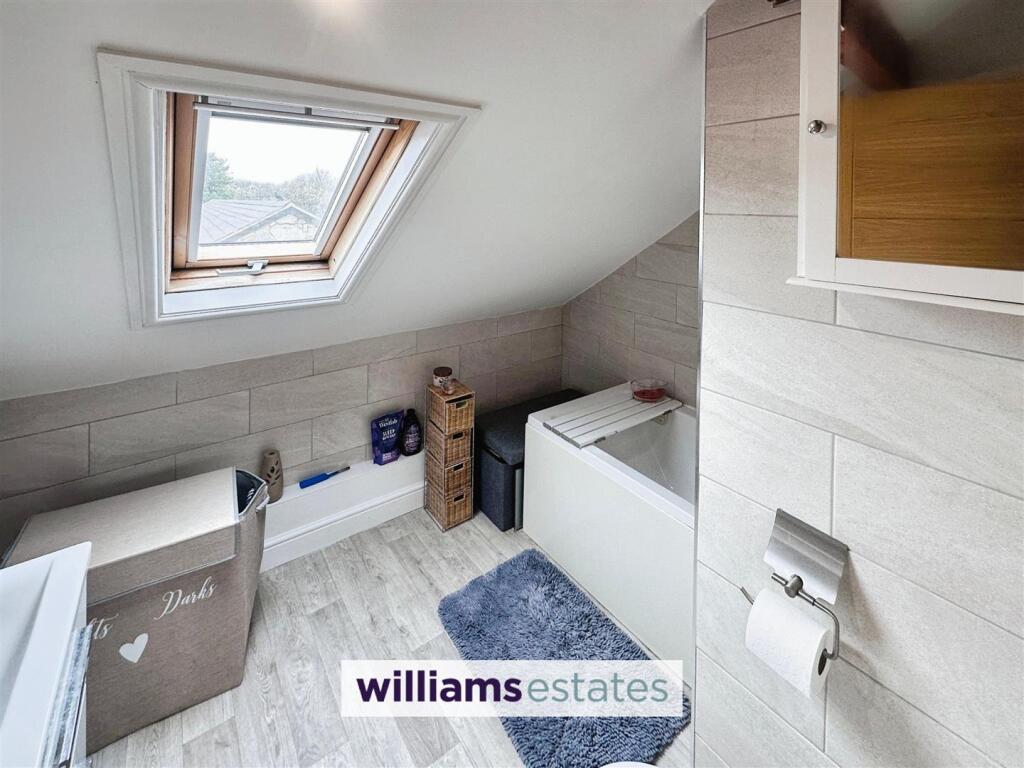Bathrooom