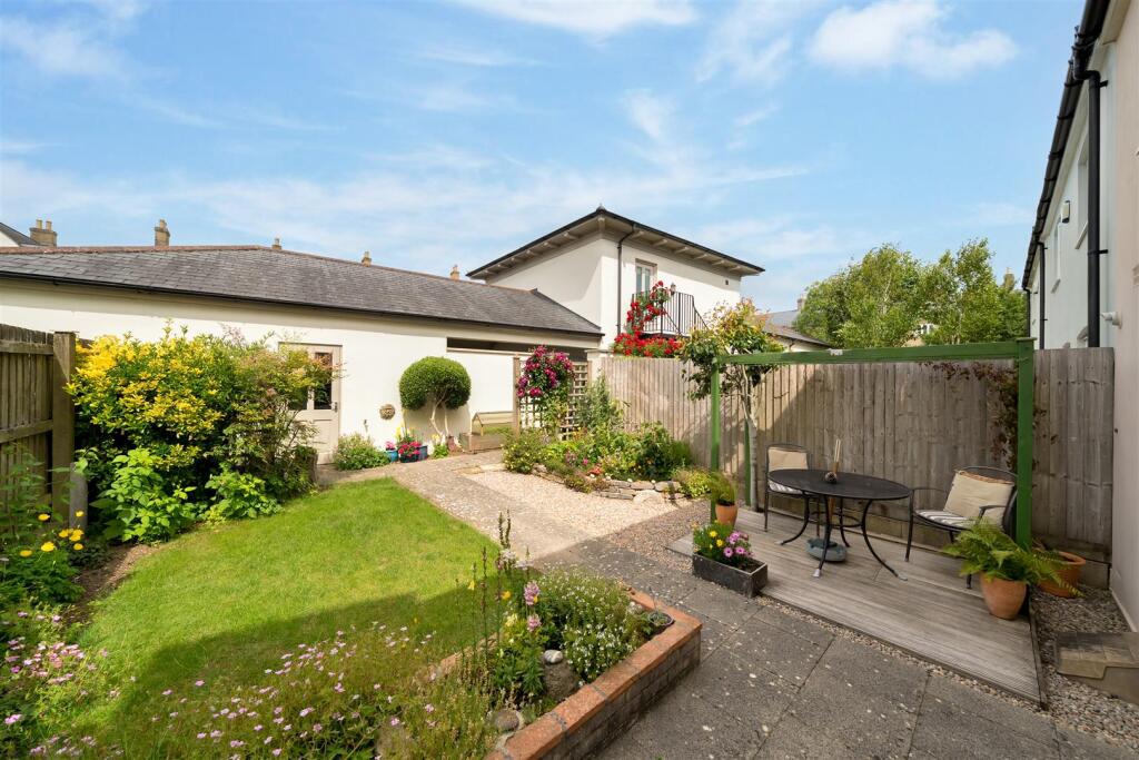 Rear garden