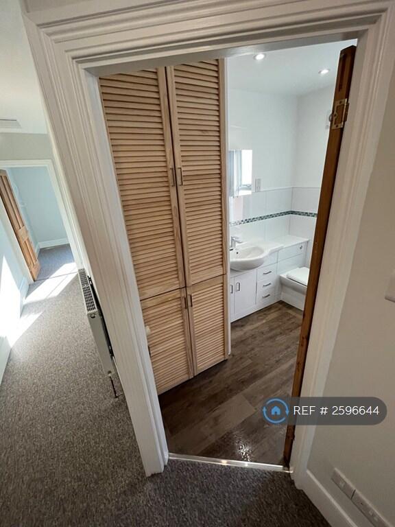 Bathroom Airing Cupboard