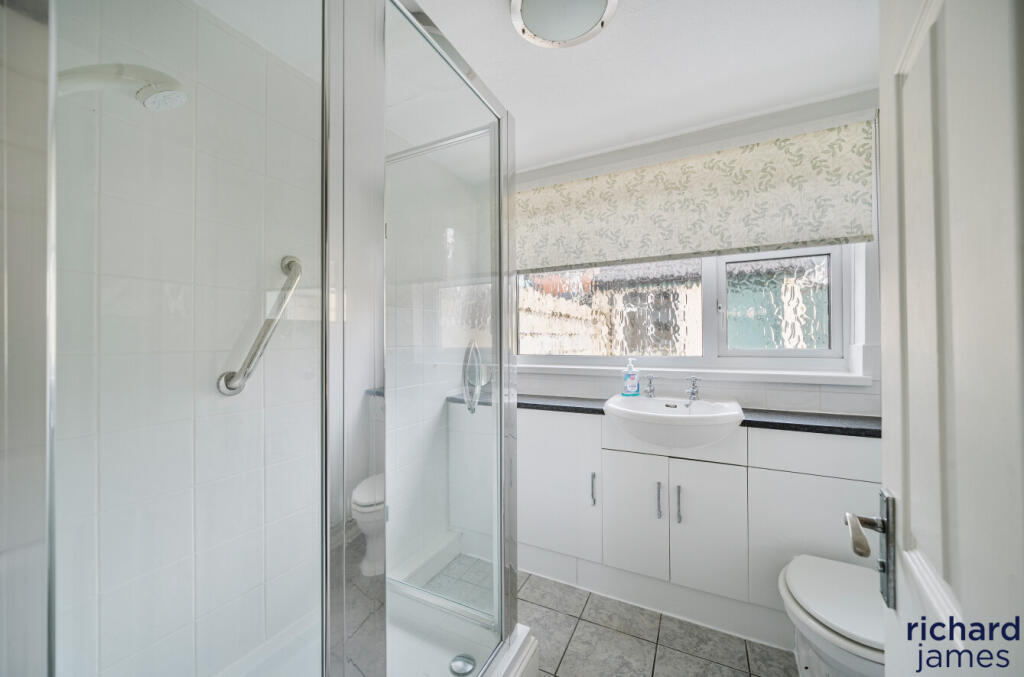 a5f3cbc6351a4944aa71e94803a08076