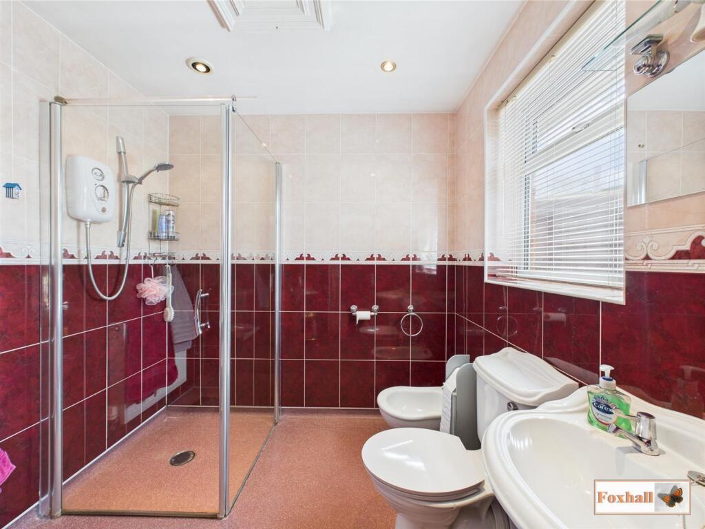 En-Suite Shower Room
