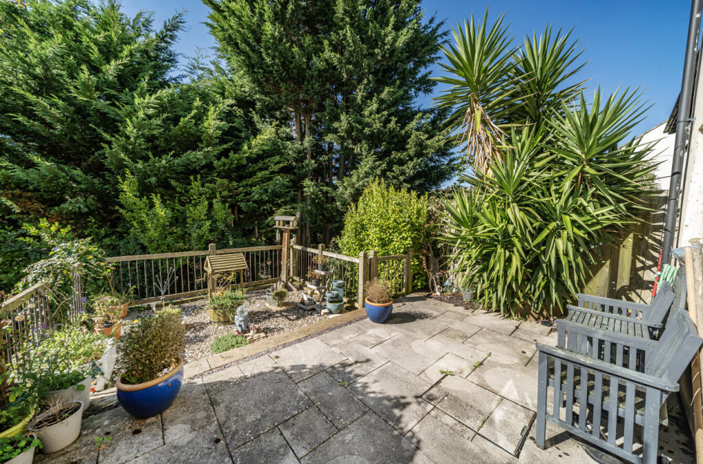 1356412-3-68d1538...