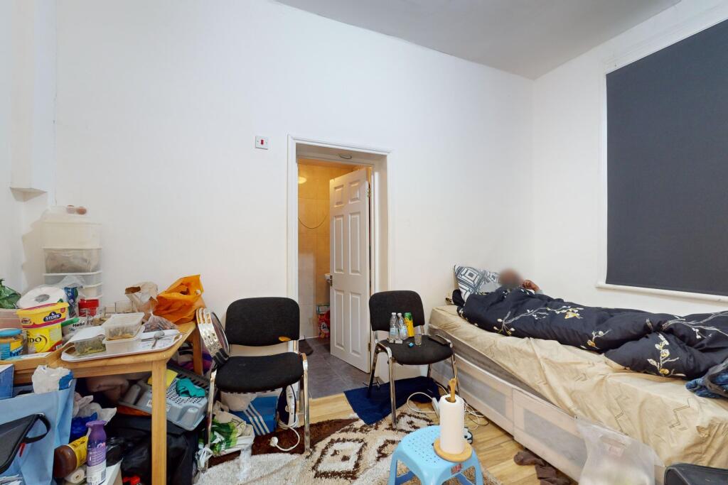 9 Brampton Park Road, London, N22 6BG