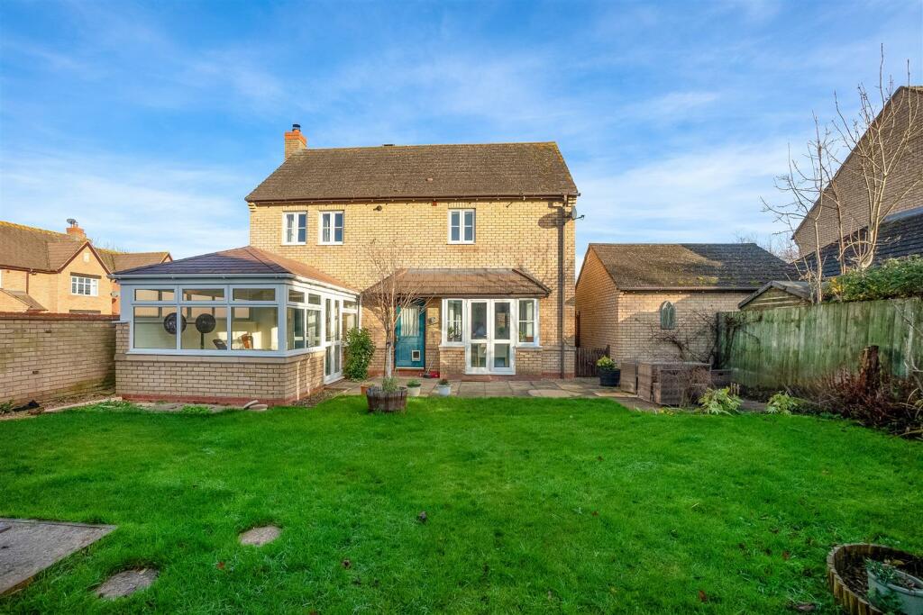 29 Stephenson Way-11.jpg