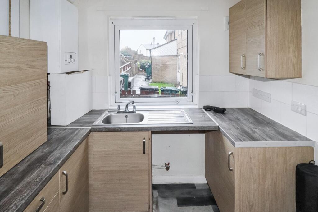 38 West Bank Close, Keighley, West Yorkshire, BD22 6HQ
