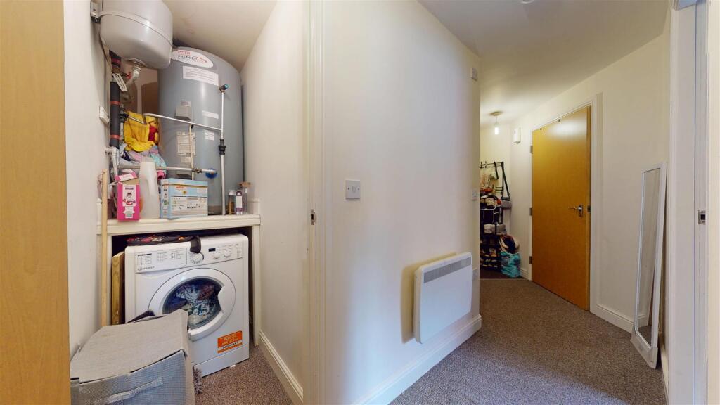 Gas Street Utility Cupboard