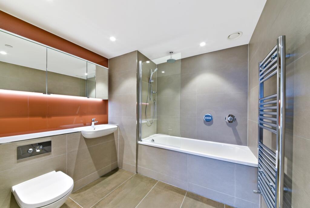 FiftySevenEast, King