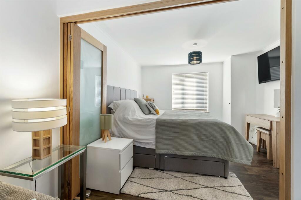 11MeadowBank.21.jpg