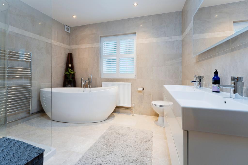 En-suite One
