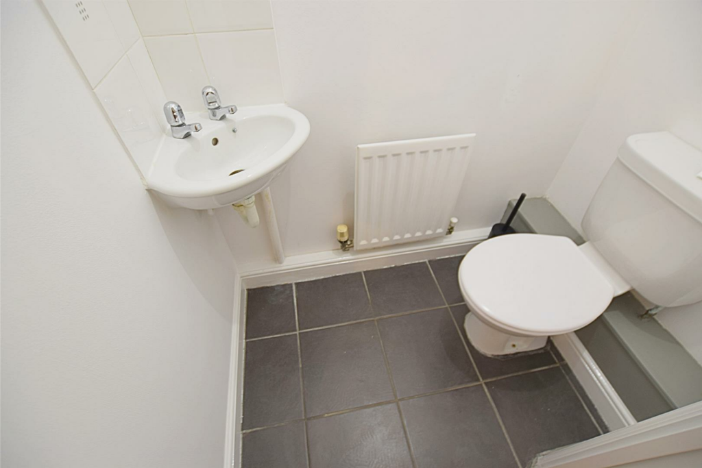 CLOAKROOM/WXC