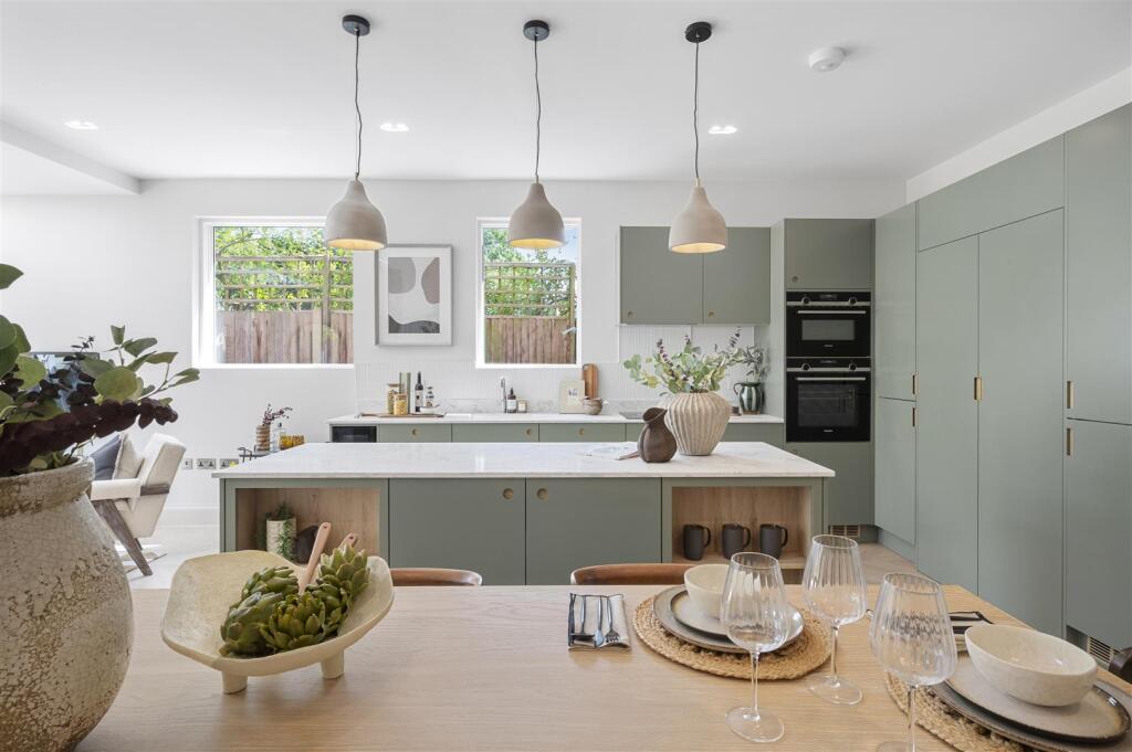 48a melbury Gardens,18.jpg