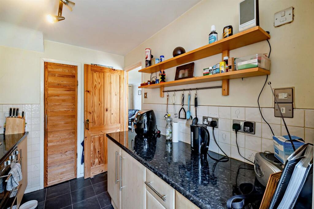 8649144-interior08-800.jpg