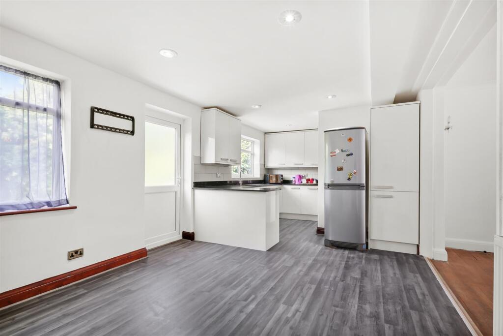 93 Norval Road - l2tnREzXH74KW7jouZvs.jpg