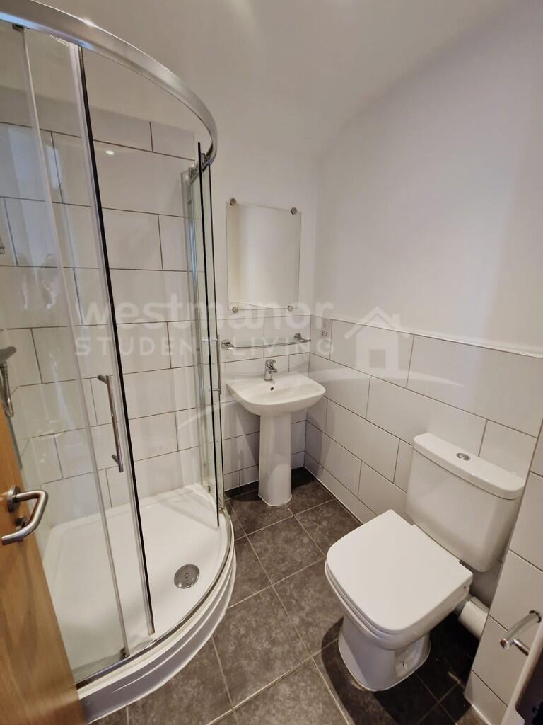 FLAT 14