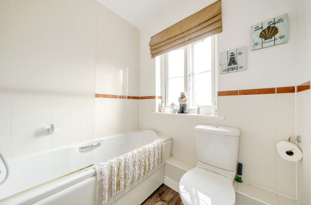 1310063-5-685dc00...