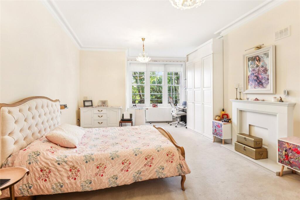 Principal Bedroom