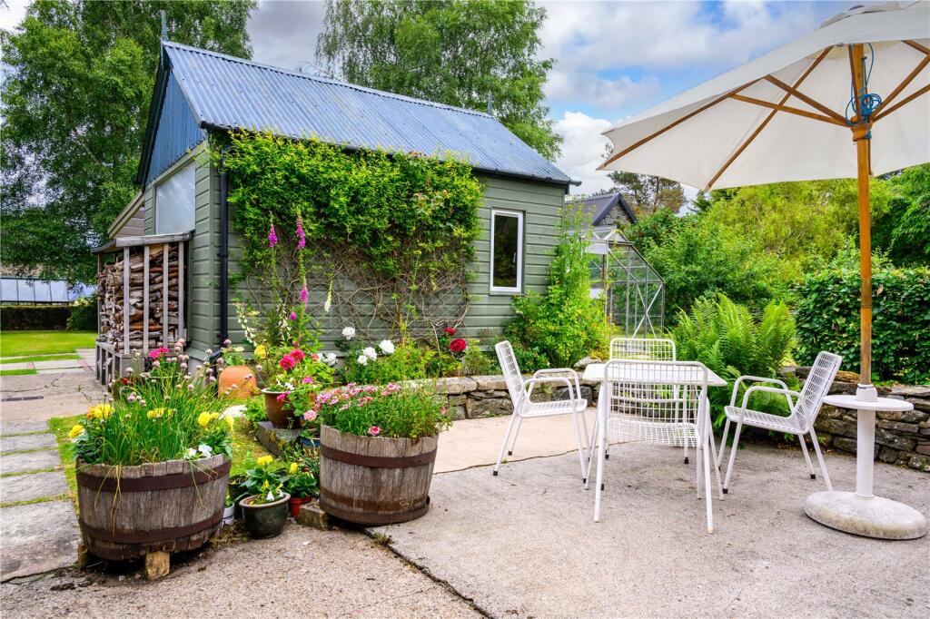 Outbuilding