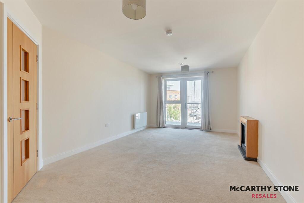 8606938-interior06-800.jpg