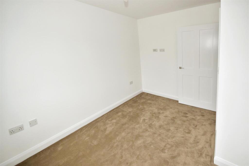 3caa41b5-1Bedroom3.JPG