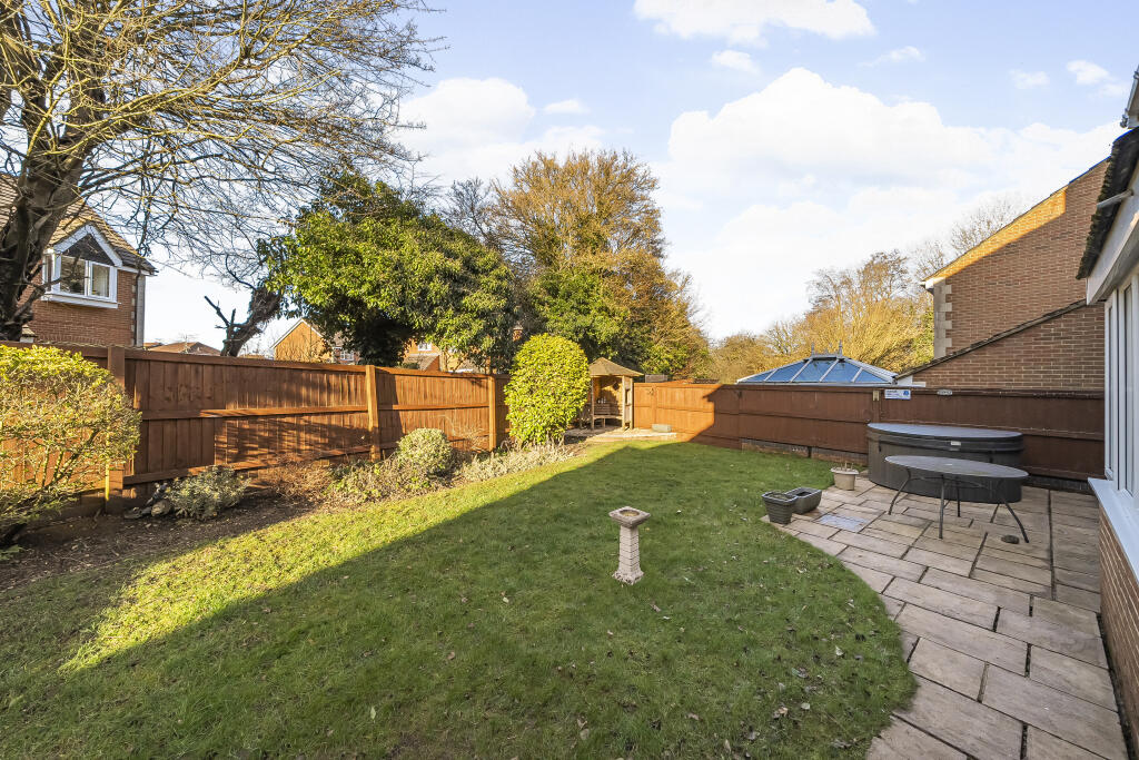 67c26d1825b1a12529109