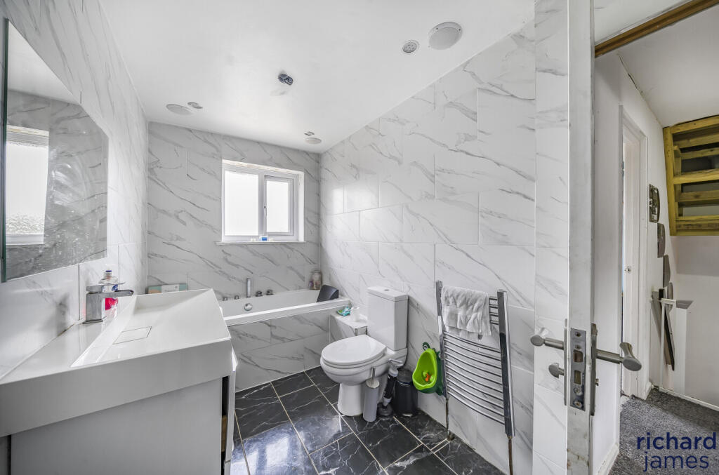 b5512da1-db57-4f6...