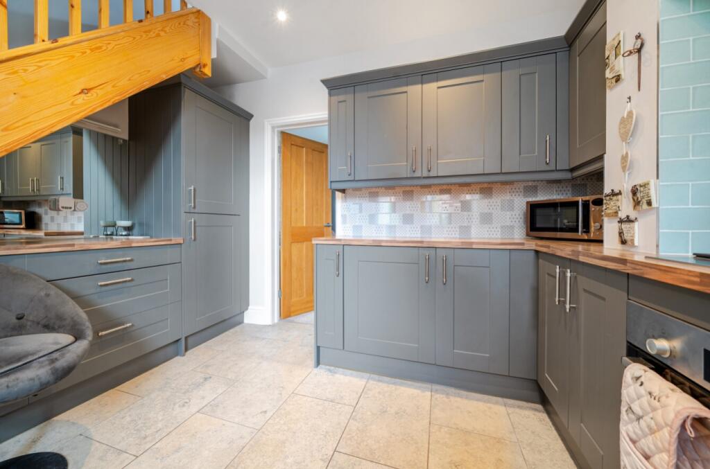 1326496-20-6878d8e4c2660