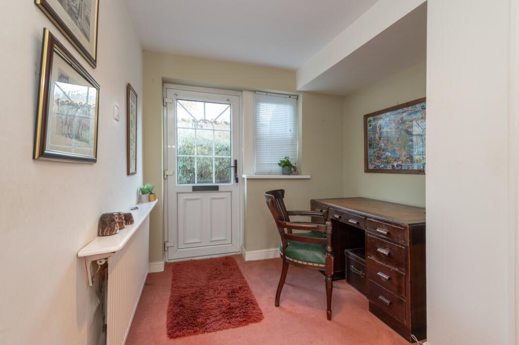 17 - 1 Westfield Mews BD13 3AP