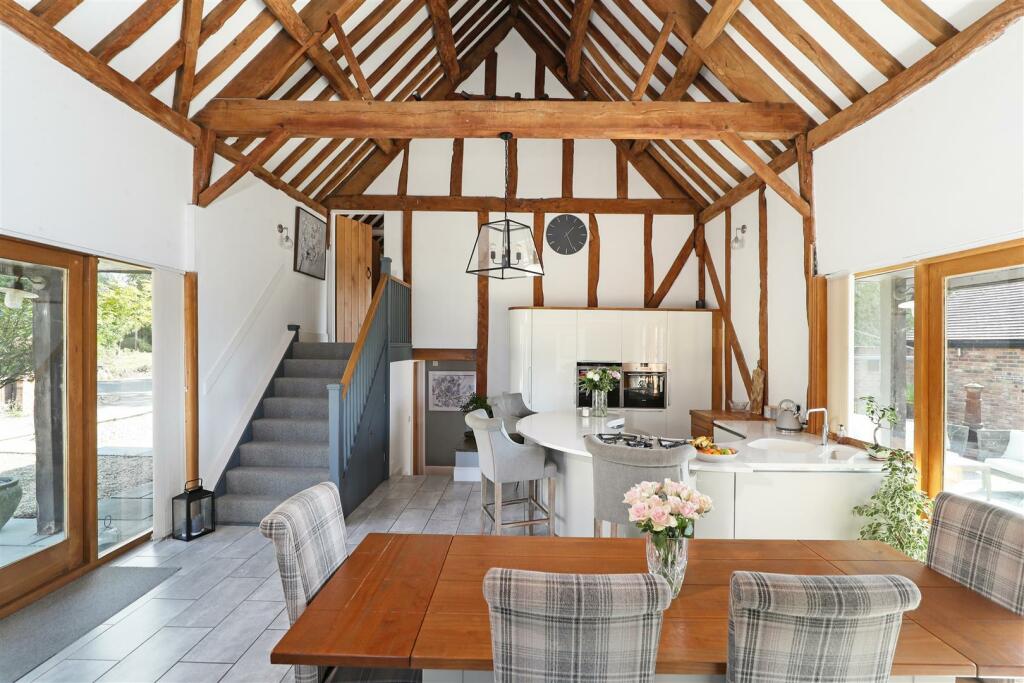 Eden Barn (35).jpg