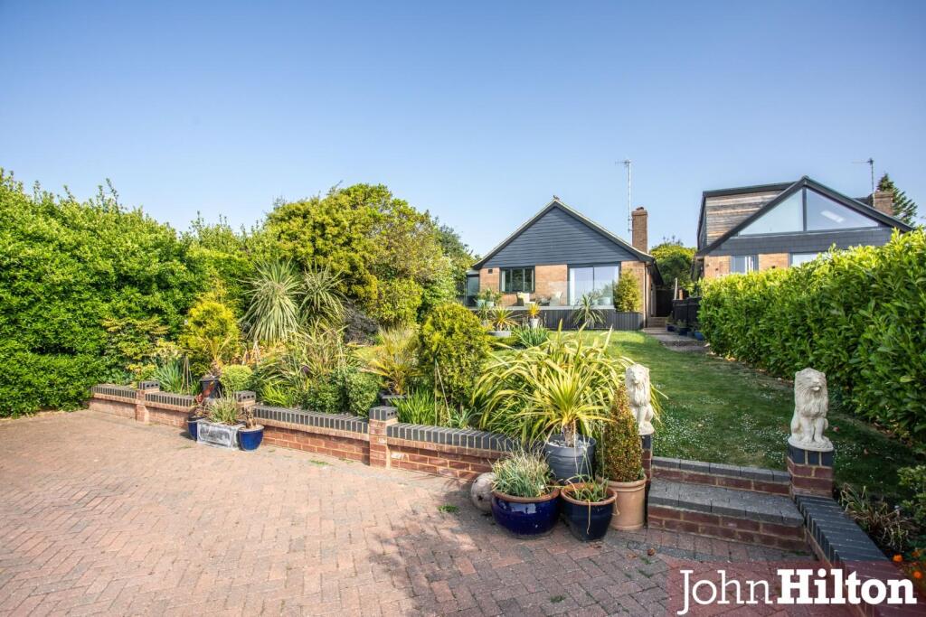 Briar Close3.jpg