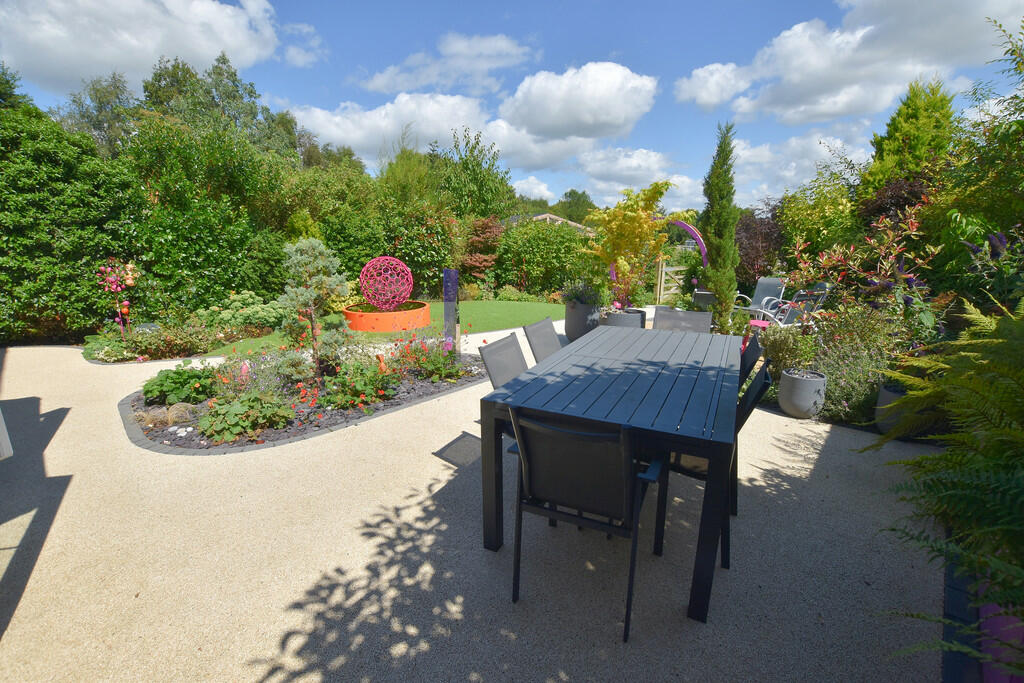 garden 3