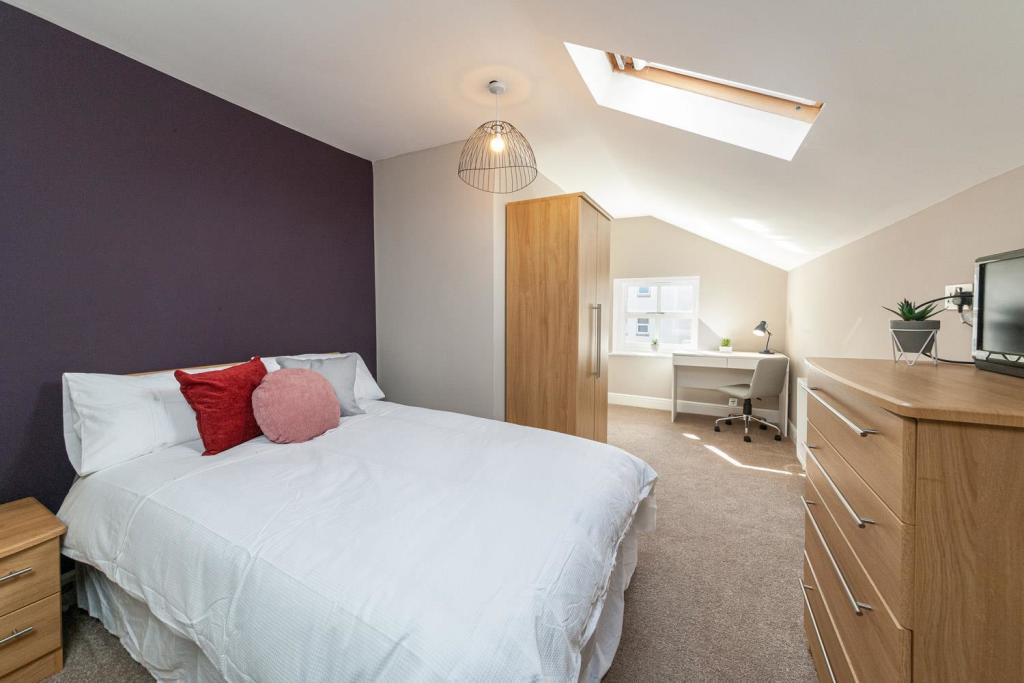 8 st james house 6.jpg