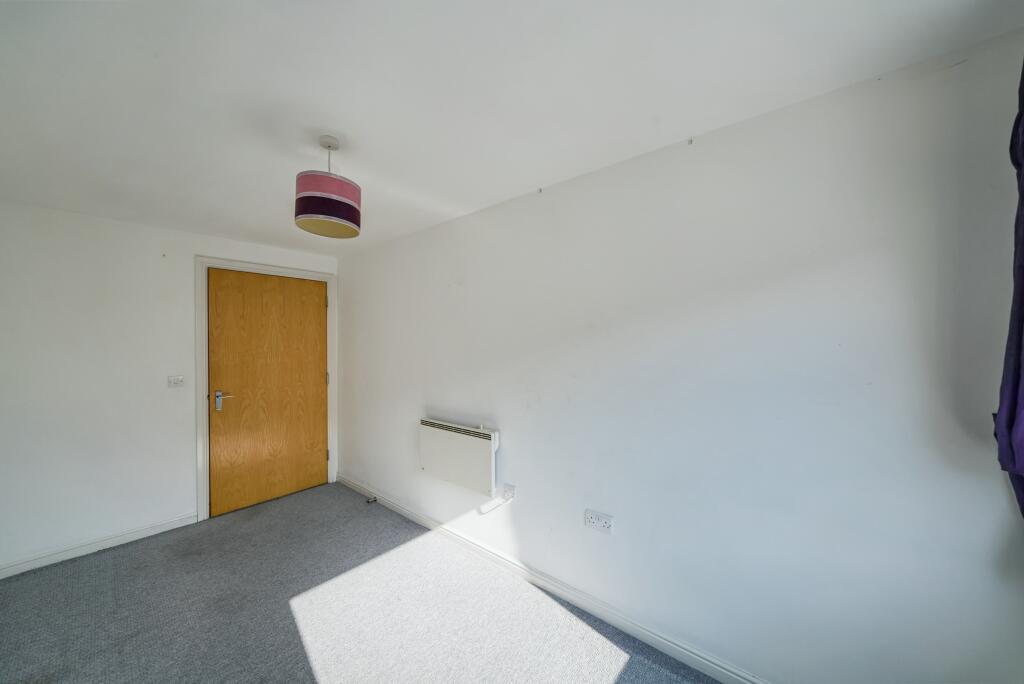 136 Berberis House, High Street, Feltham TW13 4GR
