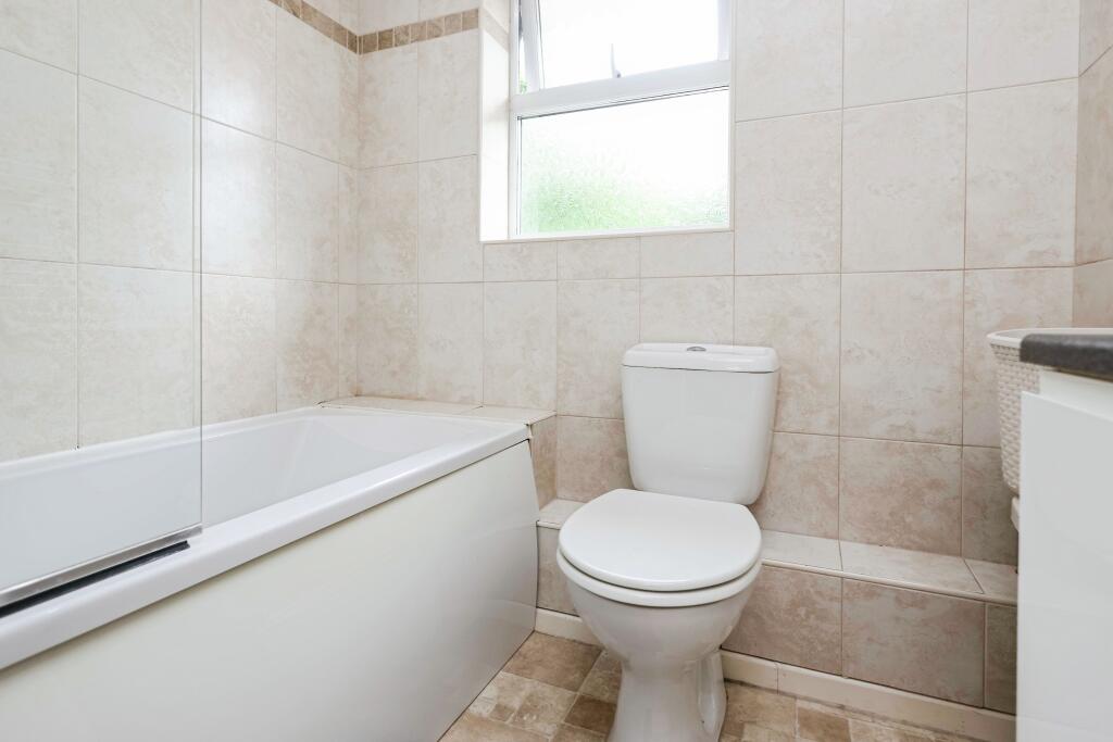 5normancloselongmeadowworcesterwr40hs-9