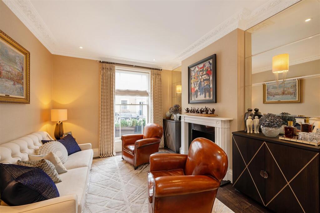 2 Ovington Street Hi-2.jpg