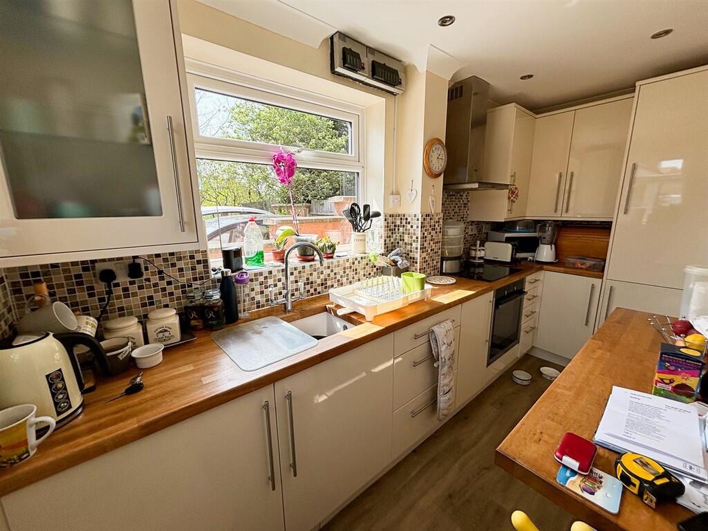 9x9BsA2Hbkq1qlzgA...