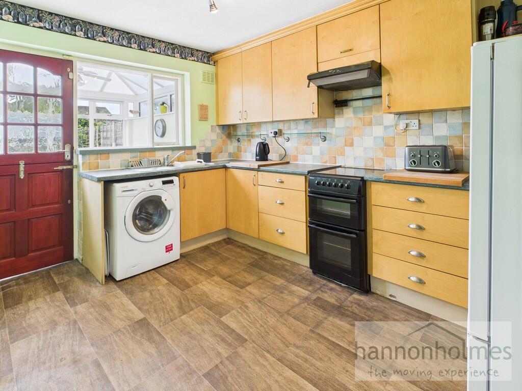 CAM05283G0-PR0081...