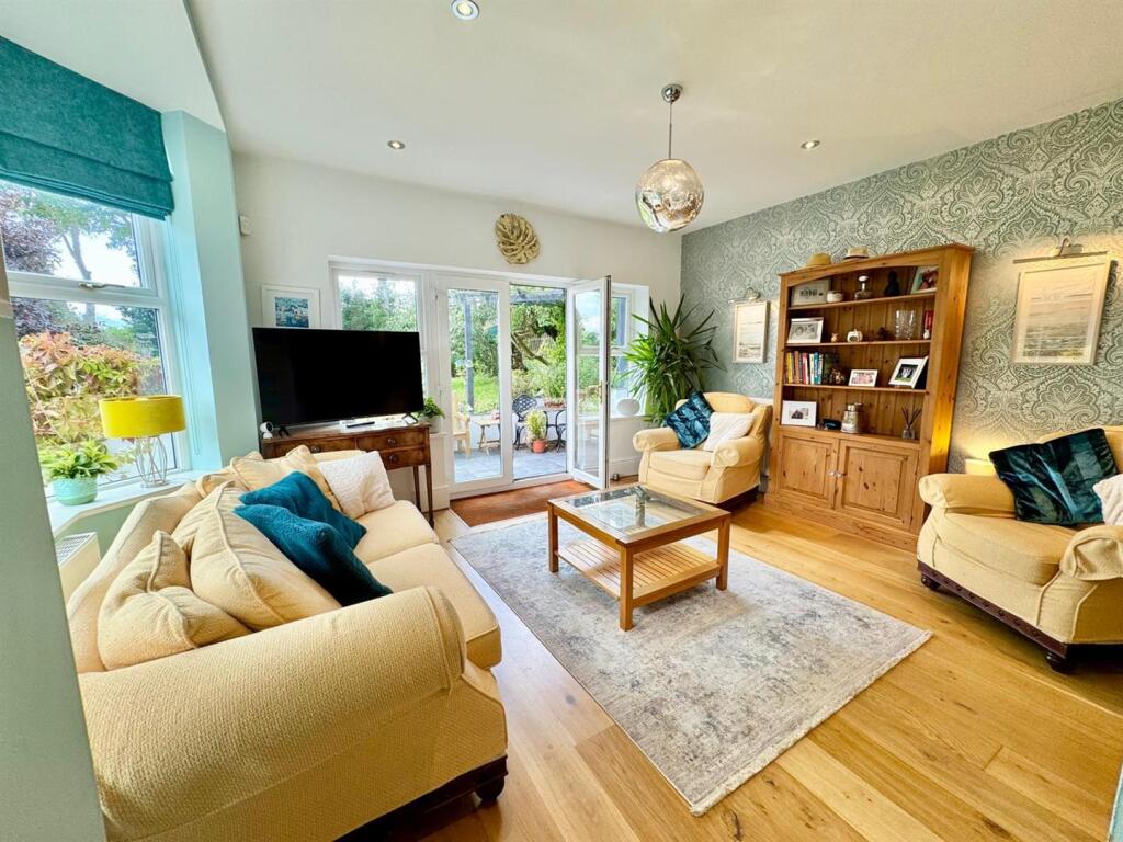 PHOTO-2025-07-06-18-51-23 (11).jpg