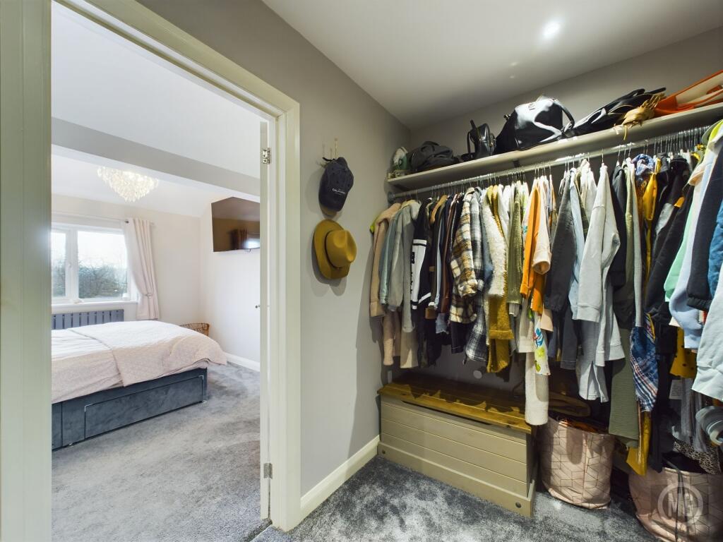 Walk in Wardrobe