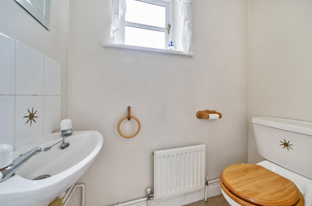 1328796-2-687fb67...