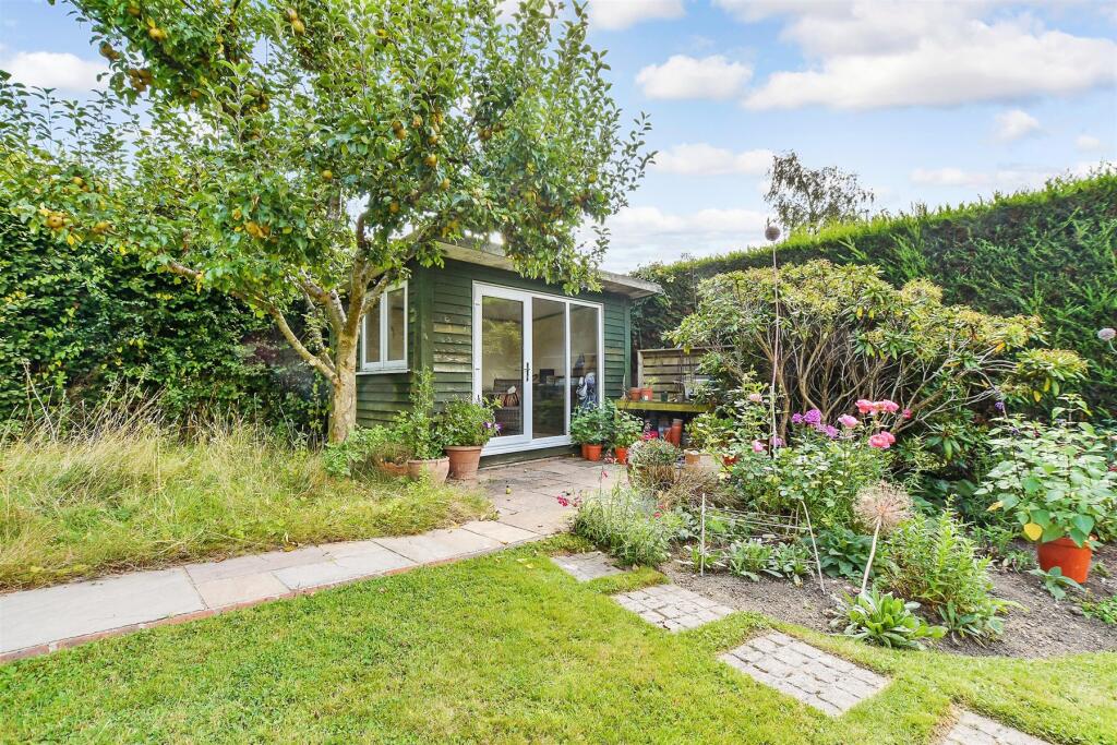 Workshop/Outbuildings