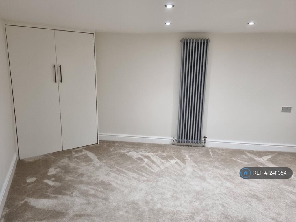 Celler/Occasional Room