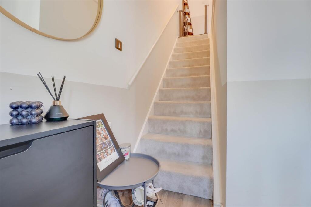 12 DENHAM VALE-2.jpg