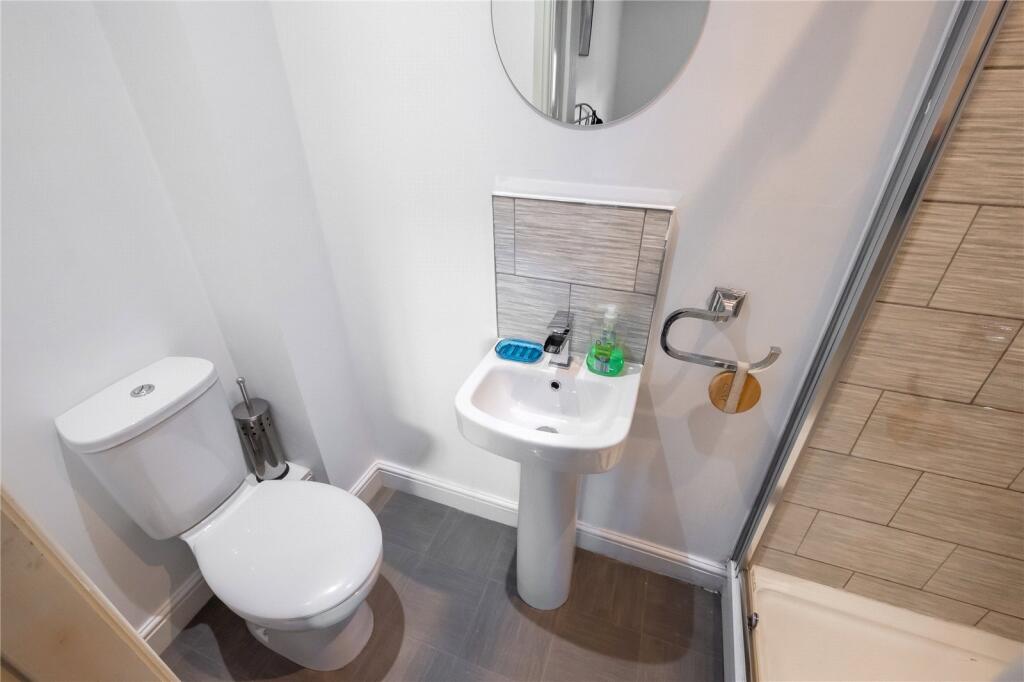 En Suite Shower Room