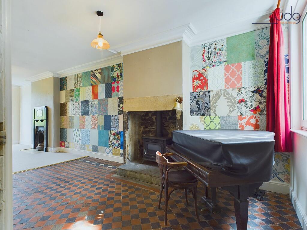 2nd reception room
