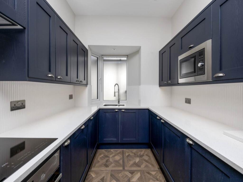 Kitchen 4