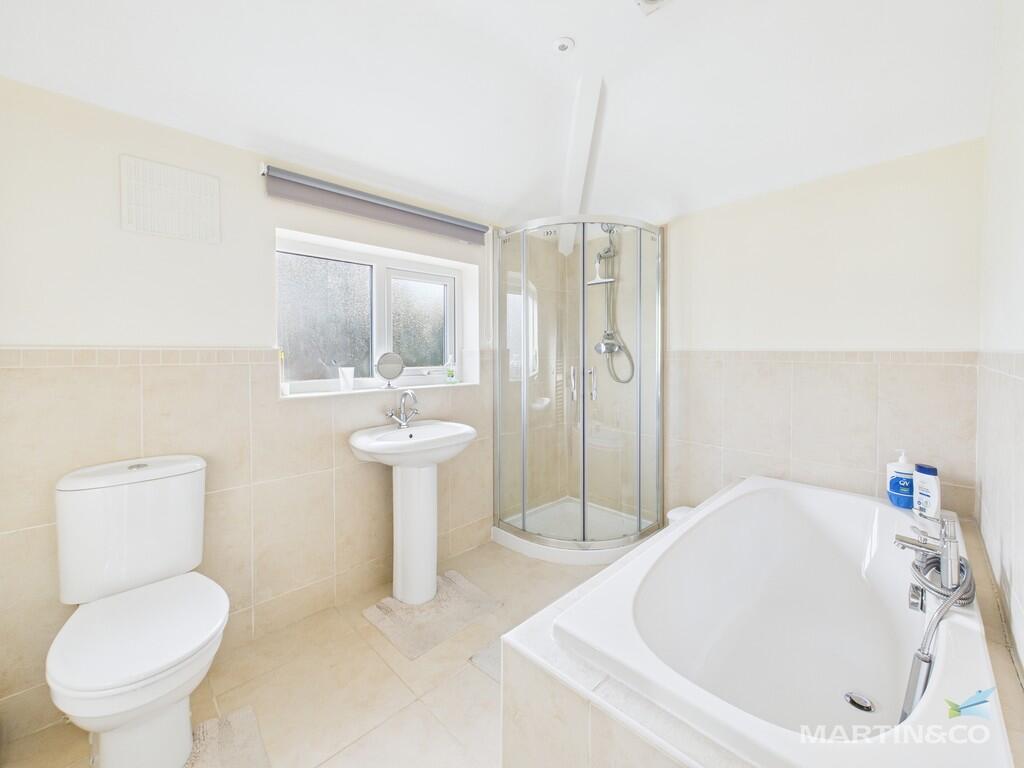 CAM03111G0-PR0406...