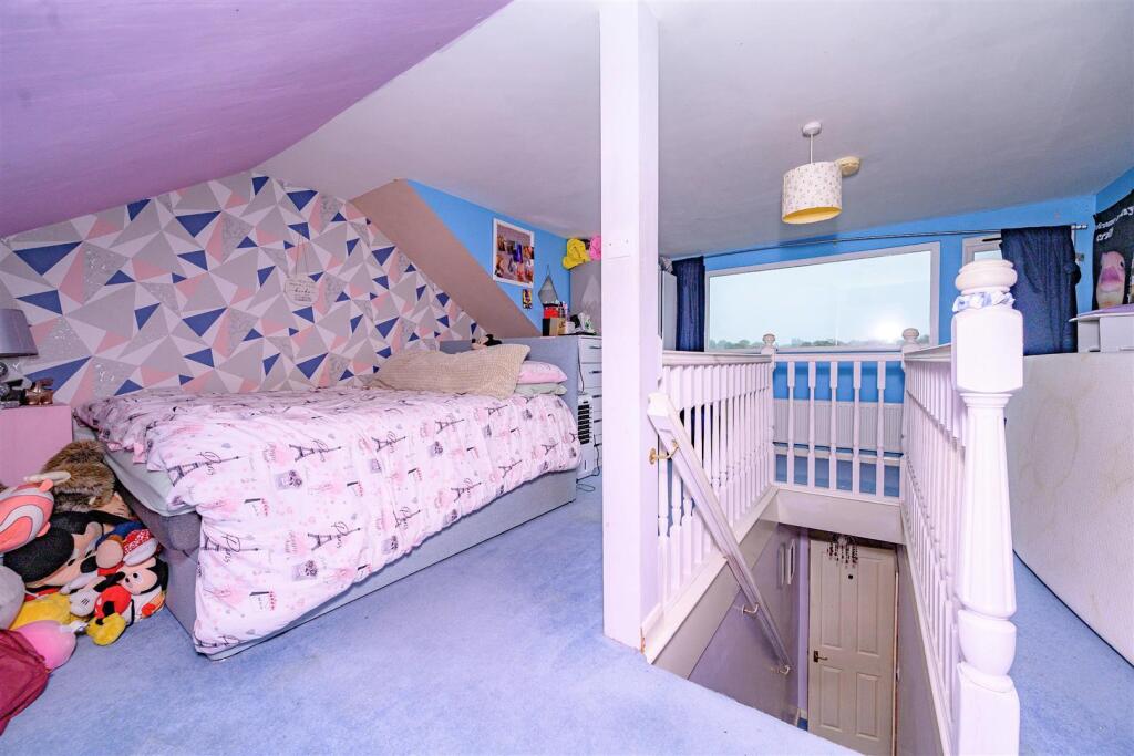 Bedroom Two 1 (5).jpg